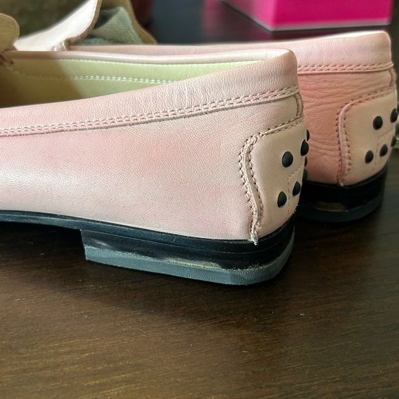Tod’s baby pink loafers in size 40 - Picture 9 of 9